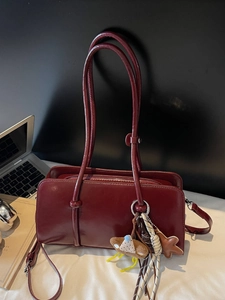 Retro burgundy large capacity shoulder tote bag with glossy leather finish and bear charm