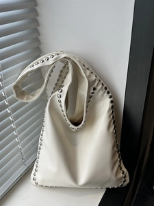 Große Hobo Schultertasche PU Leder Mit Silbernen Nieten Retro Biker Tote Für Damen Mode Lässige Streetwear