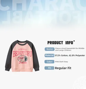 Détail du sweat en molleton pour filles avec manches raglan roses et grises et tissu doux