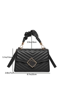 Black V-quilted faux leather crossbody bag with cloud handle and dimensions 22x13x7cm