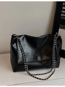 Large Capacity Black Tote Bag Women 2025 New Minimalist Chain Shoulder Crossbody Bag Crinkle PU Leather Commute School Handbag