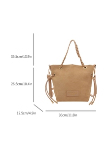 Borsa tote in pelle scamosciata marrone con catena e coulisse in stile moda 2025