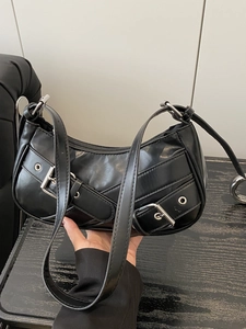 Women Retro PU Leather Half Moon Shoulder Bag Punk Style Underarm Handbag With Metal Buckle Rivet Decorative Belt Daily Outing Purse