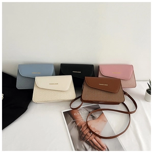 Detailed collection of contrast-color leather crossbody bags in five stylish pastel colors