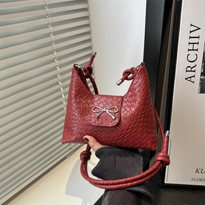 Women Woven PU Leather Shoulder Bag With Silver Metal Bow Sweet Underarm Tote Bag With Knot Strap Fashion Daily Handbag