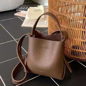 Sac Seau en Cuir PU Minimaliste pour Femmes Grande Capacité Grainé Sac à Bandoulière à Main pour Navettage Quotidien