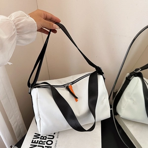 Women Crossbody Bag Oxford Fabric Waterproof Multi Zipper Street Style Shoulder Bag Casual Urban Fashion