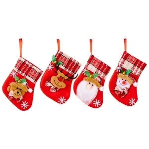 Lot de 4 chaussettes de Noël avec Père Noël, bonhomme de neige et renne en relief