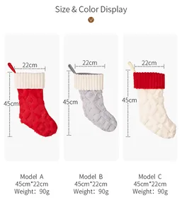 Guía de tallas detallada de calcetines navideños de felpa de 45cm alto por 22cm ancho