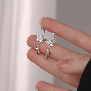 Lotus Flower Tassel Stud Earrings Silver Plated Copper New Chinese Style Minimalist Elegant Jewelry Women