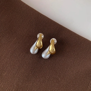 Dual-wear mixed metal water drop earrings with gold and silver layered teardrop design