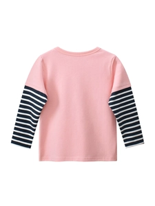T-shirt rose à manches longues pour filles avec manches rayées marines vue à plat sur fond
