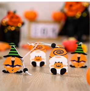 Détails de pendentifs nains d'Halloween en bois avec chapeaux orange et perles