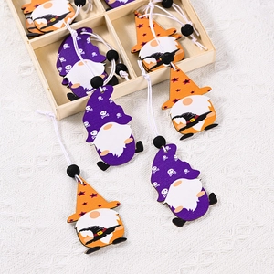 Set de suspensions gnomes d'Halloween en bois avec motifs de crâne et d'étoiles