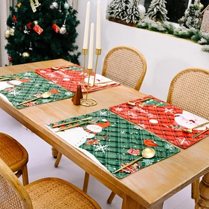 Set of 4 Christmas placemats with plaid patterns, Santa and Snowman for festive dining décor