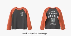 Vorder- und Rückansicht eines Kinder-T-Shirts mit Raglanärmeln und Bären-Cartoon