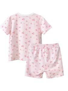 Ensemble pyjama enfant d'été avec motif à carreaux rose et imprimés cerises en coton