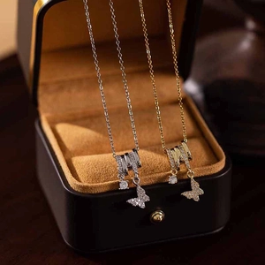 Schmetterling Anhänger Halskette Titanstahl Und Kupfer Mit Zirkonia Eleganter Einfacher Modeschmuck Für Frauen