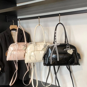 Borsa A Tracolla Donna Pelle PU Lucida Fiocco In Pizzo Ciondolo Cuore Di Perla Artificial Moda Borsa A Mano Zaino