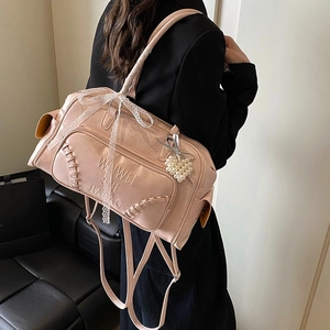 Zaino moda rosa con ciondolo a cuore di perle e fiocco di pizzo per stile femminile