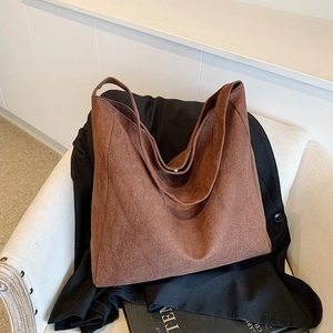 Retro dark brown matte leather tote bag with a minimalist large capacity design