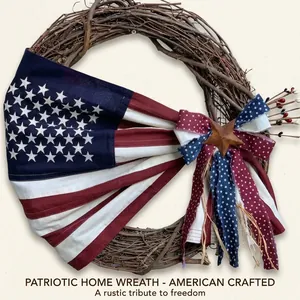Détail de la couronne rustique USA avec nœud drapeau et étoile sur mur en bois