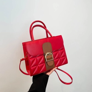 Sac à Bandoulière Matelassé Rétro pour Femmes en Cuir PU avec Boucle en Fer à Cheval Sac à Main Élégant et Croisé