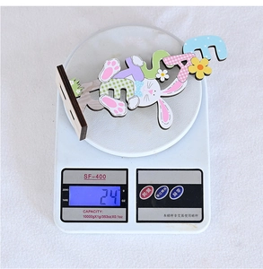 Detailed view of lightweight Easter wooden bunny ornament weighing approximately 24g