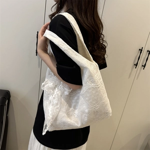 Elegant white floral lace tote bag with delicate embroidery for a fresh summer look
