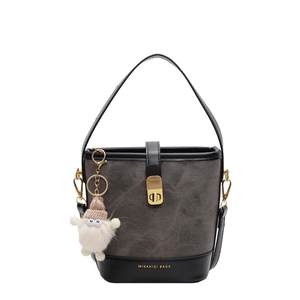 Retro contrast bucket bag in dark grey frosted fabric with a cute plush doll charm