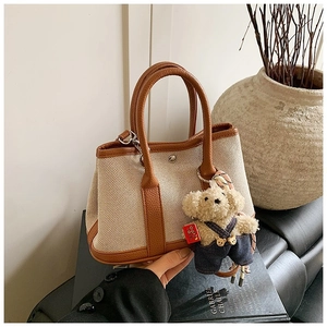 Women Stylish Canvas Patchwork Bucket Tote Bag With Bear Charm Contrast Color Shoulder Crossbody Bag For Daily Commuting