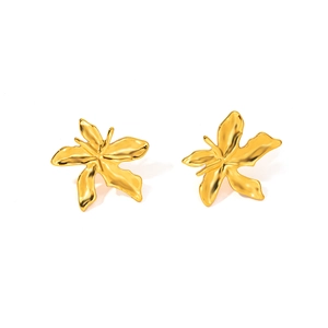 Exaggerated gold flower stud earrings with textured metallic petals in high mirror finish