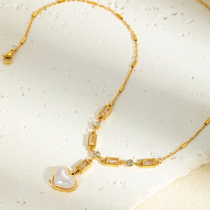 Stainless Steel Necklace For Women Elegant Butterfly Heart Pendant With Mother Of Artificial Pearl Zircon Tassel Luxury Jewelry Gift