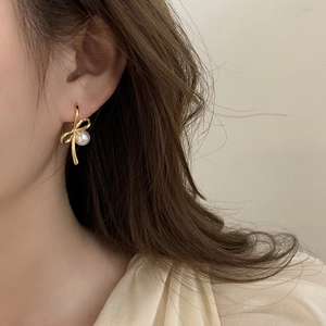 Boucles D'oreilles Créoles Nœud Künstliche Perle Cuivre Laiton Bijoux Pour Femmes Style Coréen Chic Minimaliste Élégant