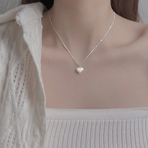 Frosted Heart Pendant Necklace For Women Minimalist Brushed Silver Tone Copper Clavicle Chain Fashion Jewelry Accessory
