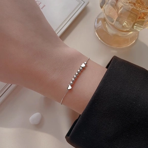 Bracelet À Perles Rondes Cœur Doux Cuivre Minimaliste Plaqué Platine Bijoux De Mode Accessoires Pour Femmes Cadeau