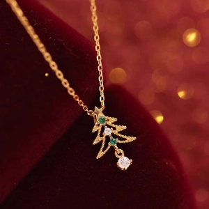 Collier Pendentif Sapin De Noël Cuivre Plaqué Or Avec Zircone Vert Blanc Rétro Élégant Bijoux Pour Femmes