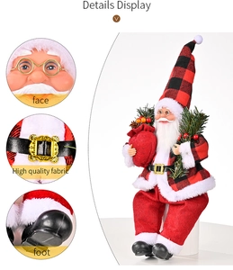 Detailansicht der sitzenden Weihnachtsmann-Figur mit hochwertigem Karo-Stoff und Gesichtszügen
