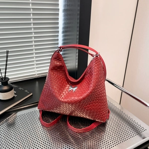 Sac à Épaule en Cuir PU Tissé Rétro pour Femmes Avec Décoration de Nœud Papillon Argenté Sac Bandoulière Grande Capacité pour Navette Quotidienne