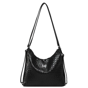 Sac à bandoulière tressé noir rétro en forme de croissant avec breloque papillon argentée