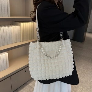White large capacity bubble texture tote bag with pearl chain and shoulder strap