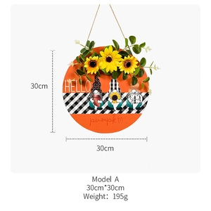 Détail de la plaque de porte en bois gnome tournesol 30 cm avec motif de citrouille