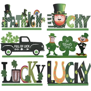 St Patrick Day Wooden Desktop Ornaments Lucky Shamrock Leprechaun Truck Pattern Irish Festive Decoration Home Party Table Centerpiece