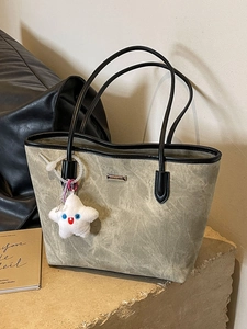 Large Capacity Tote Bag Retro PU Leather Shoulder Handbag For Women Work School Daily Use With Star Plush Pendant