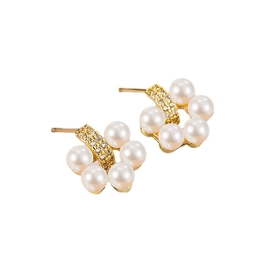 Boucles d'oreilles fleurs en perles élégantes avec placage or et accents en zircon