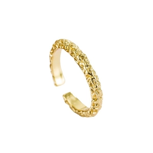 Bague ouverte dorée de luxe français avec texture irrégulière et finition martelée
