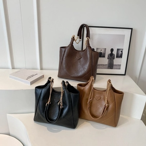 Vintage Rhombic Quilted PU Leather Tote Bag For Women Large Capacity Shoulder Bag With Gold Metal Chain Strap Commuter Bag