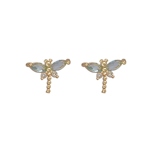 Boucles d'oreilles libellule minimalistes avec cristaux bleus et finition dorée