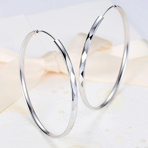 S925 sterling silver rhombic geometric hoop earrings with polished diamond-cut texture