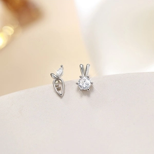 Asymmetric S925 silver rabbit and carrot stud earrings with sparkling cubic zirconia